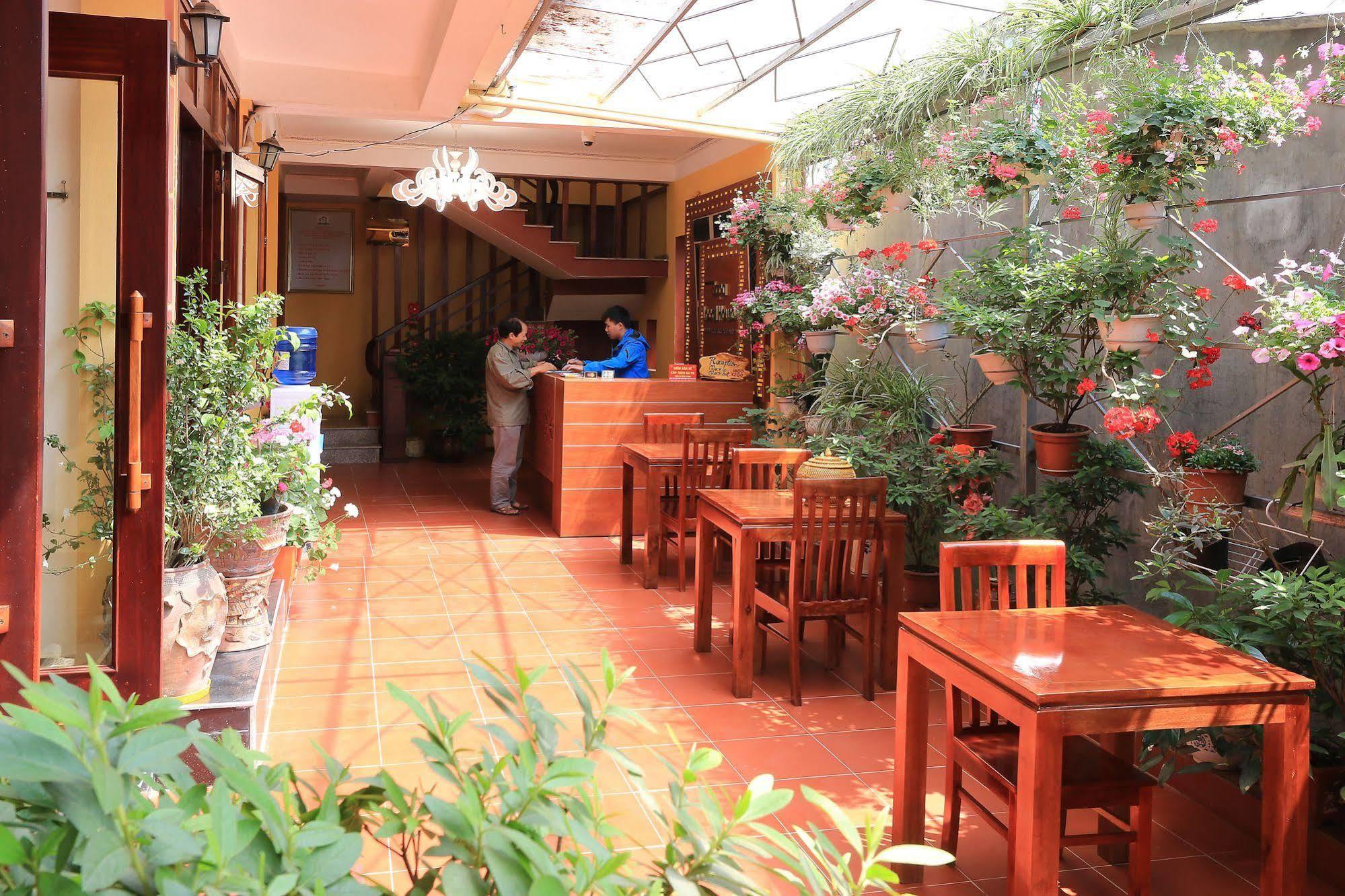 Sapa Local House Bed and Breakfast Buitenkant foto