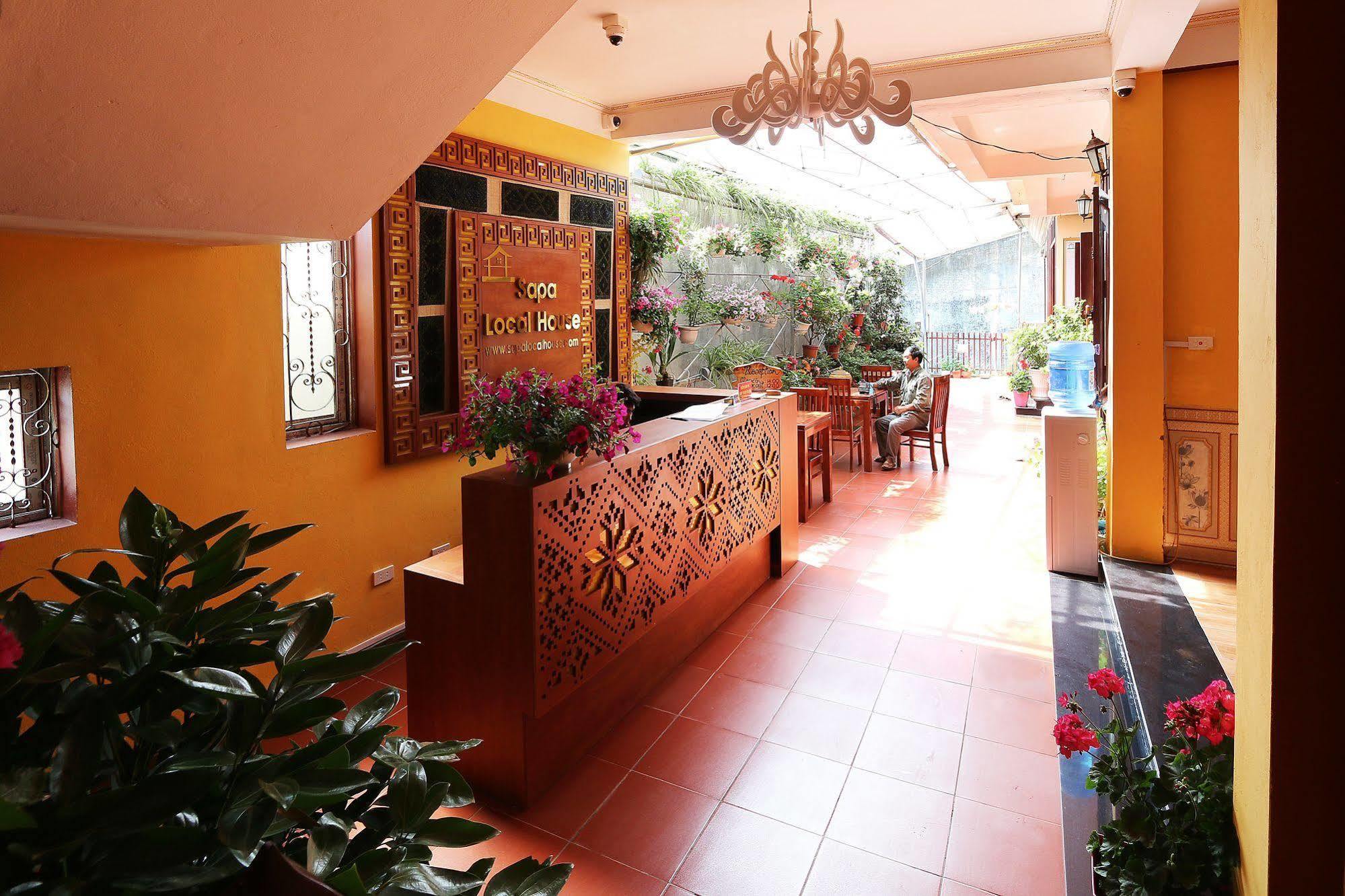 Sapa Local House Bed and Breakfast Buitenkant foto
